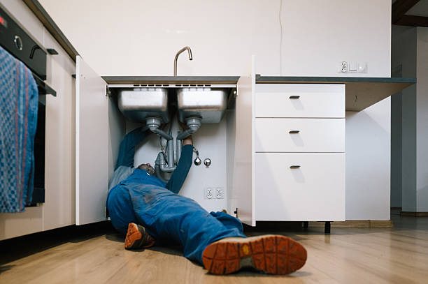 Professional Leak Detection technician working in Framingham, MA